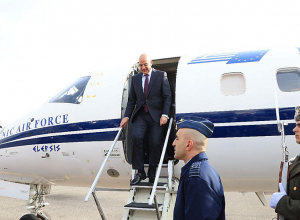 В Армению прибыл министр обороны Греции