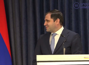 Министры обороны РА и Греции выступили с заявлениями