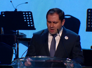 Պապիկյանի ելույթը Վազգեն Սարգսյանի 65-ամյակին նվիրված հանդիսավոր միջոցառմանը