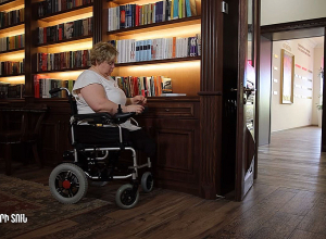 23 տարեկանում Շուշանիկը սահման գնաց, կորցրեց երկու ոտքը, բայց առանց ոտքերի որոշեց մայրանալ