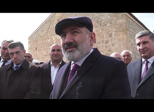 Վարչապետ Փաշինյանն այցելել է Վայոց ձորի մարզի Խաչիկ գյուղ և հանդիպել տեղի բնակիչներին