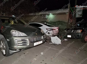 Անչափահասը Nissan X-Trail-ով բախվել է կայանված Hyundai Elantra-ին, վերջինն էլ բախվել է կայանված Porsche Cayenne-ին. կա վիրավոր. Shamshyan.com