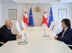 Վրաստանի վարչապետն ընդունել է դեսպան Աշոտ Սմբատյանին