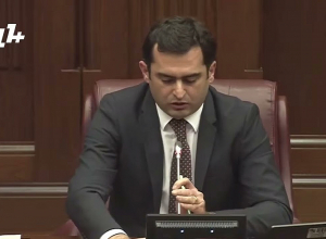 Госпожа Оганян: Я жду извинения, я не называл Вас мадам...