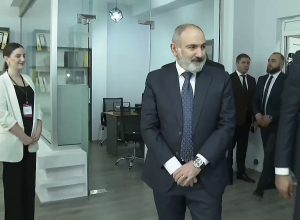 Վարչապետ Փաշինյանն այցելել է Հայաստանի պետական տնտեսագիտական համալսարանի Գյումրիի մասնաճյուղ