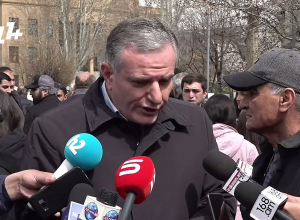 Երկիրն օրհասական վիճակում է. Արտակ Զաքարյան