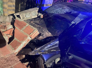 Ավտոմեքենան բախվել է տներից մեկի պատին․ կա զոհ