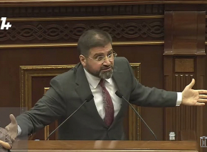 Каждый день будет приносить онтологическую опасность и угрозу: Бабаджанян