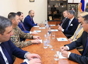 Сурен Папикян принял сына мецената Тиграна Измирляна