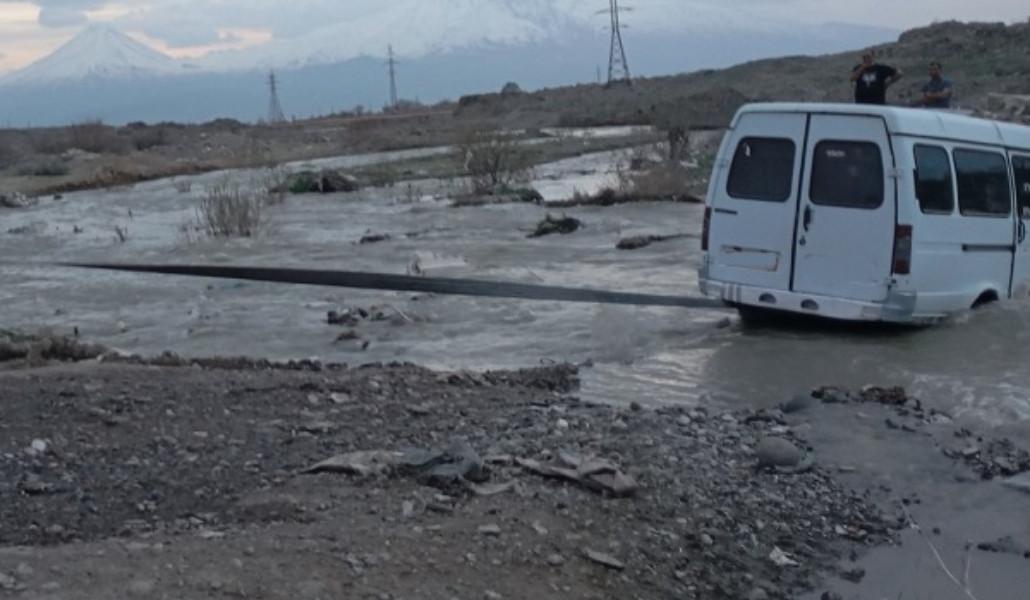 436333349_386891107640331_6573848439252441012_n