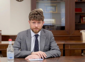 РА – суверенное, демократическое, социальное и правовое государство: Поздравление французского посла