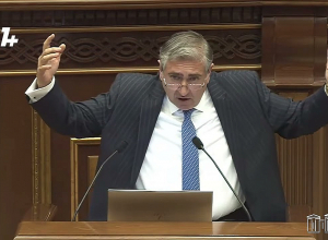 Из Армении эмигрировали 36 тысяч человек: Хачатрян