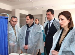 Պաշտպանության ու առողջապահության նախարարներն այցելել են ՊՆ կենտրոնական կլինիկական զինվորական հոսպիտալ