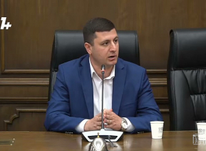 Накануне 24 апреля ГД сообщает Турции, что готов отказаться от Геноцида