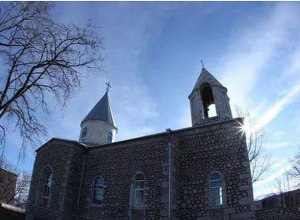 Ադրբեջանը հողին է հավասարեցրել Արցախի Շուշիի «Կանաչ ժամը»