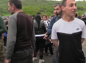 Կիրանցում եւ Ոսկեպարում իրավիճակը շարունակում է լարված մնալ․ ուղիղ