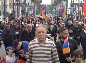 Հայոց ցեղասպանության զոհերի հիշատակին նվիրված արդարության քայլարշավ է անցկացվել Հոլիվուդում