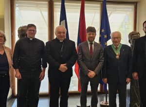 Մարսելի արքեպիսկոպոս կարդինալը ժամանել է Հայաստան