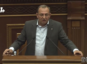 Ваше правительство терроризирует армянский народ: Минасян