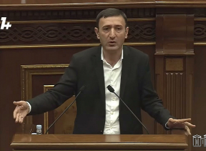 Ладно, мы плохие, мы антинародные, мы ушли, что вы собираетесь делать - встаньте и говорите откровенно: член ГД