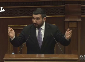 Вы пытались атаковать меня по двум направлениям: одно из-за того, что я якобы был членом ППА, а другое из-за моей конституции