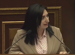 А как вы объясните коррупционные операции членов ГД? Вопрос к Генеральному прокурору