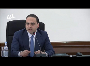 Ой, ой, я очень недоволен, неописуемо: мы должны понять, что делать с Веолией