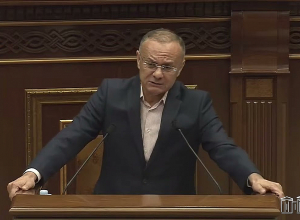 Я сказал, что позиции находятся на расстоянии до 1 км от Киранца, хочу добавить поправку: они находятся на расстоянии от 2 до 2,4 км: Оганян