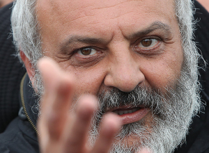 Բագրատ արքեպիսկոպոս Գալստանյանի գործով դատական նիստը․ ուղիղ