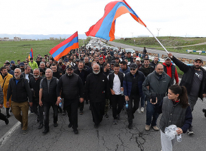 Երթ դեպի Երևան. ՈՒՂԻՂ