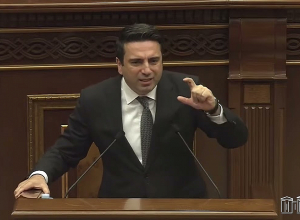 Ваша цель - чтобы не было РА, вы делаете всё, чтобы вовлечь РА в войну, привести миротворцев