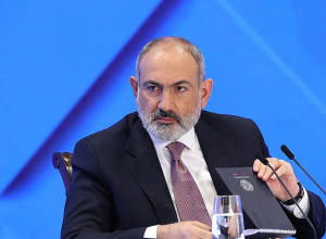 Пройдя через все эти бедствия, мы достигли места, где мы можем увидеть горизонт, перспективу