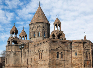 Հայ Առաքելական եկեղեցին այսօր նշում է հին տապանակի և նոր Ս. Եկեղեցու հիշատակի տոնը