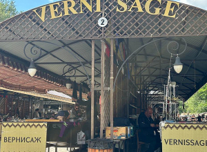 Վերնիսաժում առեւտուրը նվազել է՝ բողոքում են առեւտրականները