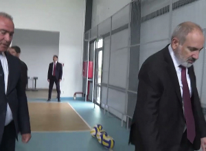 Վարչապետը հետևել է Ջանֆիդայի միջն  դպրոցի մարզադահլիճի և դահլիճի ավարտական աշխատանքներին