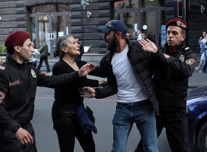 Ոստիկանությունը բերման է ենթարկել բողոքի ակցիաների 113 մասնակցի