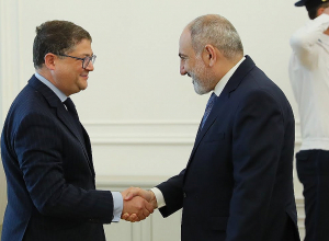 Премьер-министр принял заместителя генерального директора Французского агентства развития