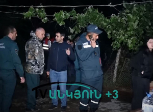 Հղի կնոջը պարանով տարհանել ու սնունդ են հասցրել մեկուսացված բնակիչներին