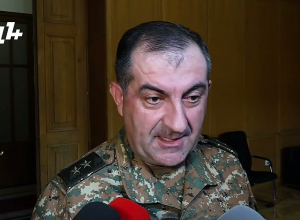 Не спрашивайте меня о сдаче земель: Начальник ГШ