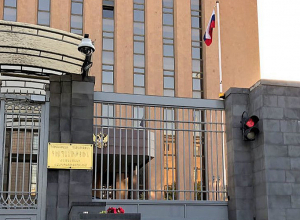 РФ не планирует понижать уровень дипотношений с Арменией: посол скоро вернется в Ереван