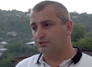 Ձերբակալել են Հաթերքի գյուղապետ Վարդան Գրիգորյանին