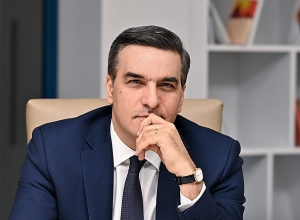 Թաթոյան. Չպետք է թույլ տալ, որ մեր Սահմանադրությունը գործող քաղաքական իշխանությունը դարձնի քաղաքական սակարկությունների առարկա