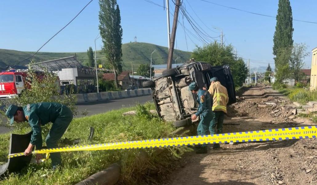 b011587b-20fc-475f-97c3-508cd267f7b4