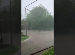 Ինտենսիվ տեղատարափ Լոռու մարզի Ագարակ գյուղում