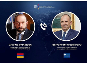 Мирзоян провел телефонный разговор с министром иностранных дел Греции Йоргосом Герапетритисом