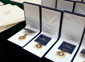 «Բժիշկ լինելը առաջին հերթին առաքելություն է». Երևանի քաղաքապետի պարգևներ՝ բուժաշխատողներին