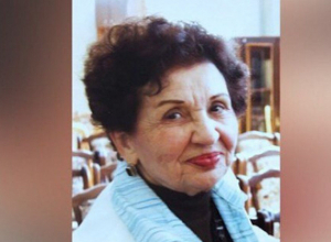 Մահացել է Եղիշե Չարենցի կրտսեր դուստրը՝ Անահիտ Չարենցը