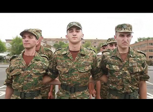 Первые дни призывников в воинской части