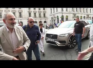 Վարչապետն աշխատանքային այցով ժամանել է Լոնդոն