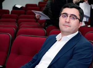 Մեղադրանք է ներկայացվել շտապօգնության ծառայության տնօրեն Սահակ Հակոբյանին